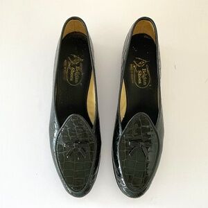 Belgian Shoes Black Croco Patent Travellette Size 7 1/2 N (Fits closer to 8 1/2)